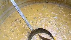 Bhairav Ashtami: भैरव अष्टमी पर काशी कोतवाल का विशेष श्रृंगार, भक्तों ने काटा 51 किलो का केक