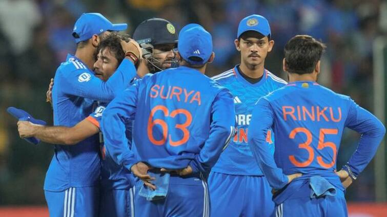 ICC T20I Rankings: Ravi Bishnoi soars up to top spot with his exploits vs Australia ICC T20I Rankings: অজ়িদের বিরুদ্ধে দুরন্ত পারফরম্যান্সের সুফল, টি-টোয়েন্টি বোলারদের ব়্যাঙ্কিংয়ে শীর্ষে বিষ্ণোই