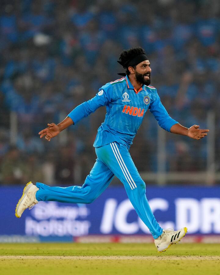 இந்திய கிரிக்கெட் வீரரான ரவீந்திர ஜடேஜா, நேற்று தனது 35 ஆவது பிறந்தநாளை கொண்டாடியுள்ளார்.