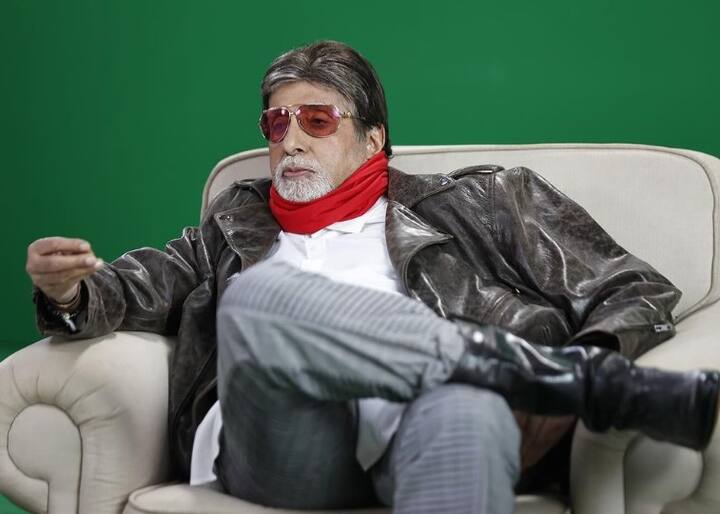बॉलीवुड के शहंशाह अमिताभ बच्चन भी जिंदगी में ऐसे दौर से गुजर चुके हैं, जब उनका करियर पूरी तरह से डूब गया था. वह कर्ज में डूबे हुए थे. तब बिग बी यश चोपड़ा के पास काम मांगने गए थे और उन्हें मोहब्बते में एक अहम रोल दिया गया. इसके अलावा केबीसी ने भी अमिताभ बच्चन के डूबती जिंदगी को सहारा दिया था.