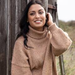 ‘एनिमल’ में बॉबी देओल की दूसरी पत्नी बनी हैं पाकिस्तान की ये हसीना, शाहरुख संग भी कर चुकी हैं काम