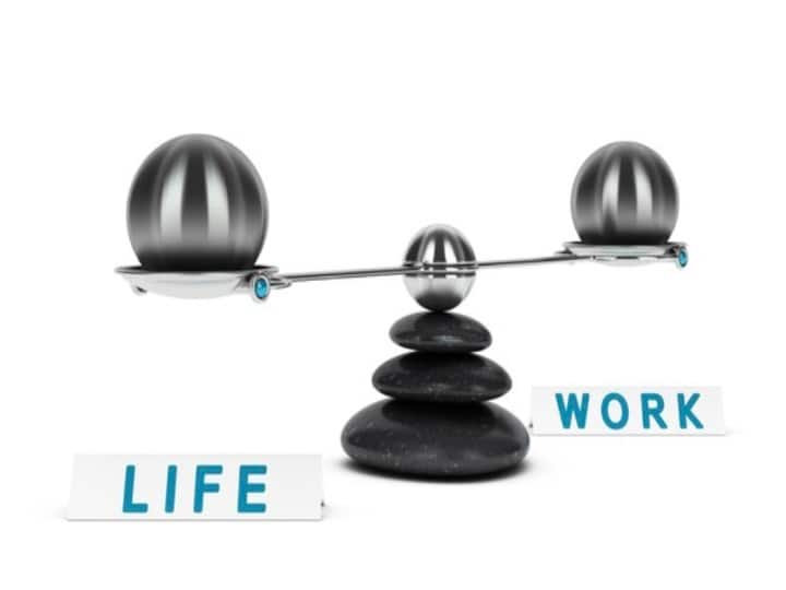 health tips what is work life balance and how to improve it हमेशा रहना है FIT & FINE...तो बनाएं वर्क लाइफ बैलेंस, सेहतमंद रहने के लिए है बेहद जरूरी
