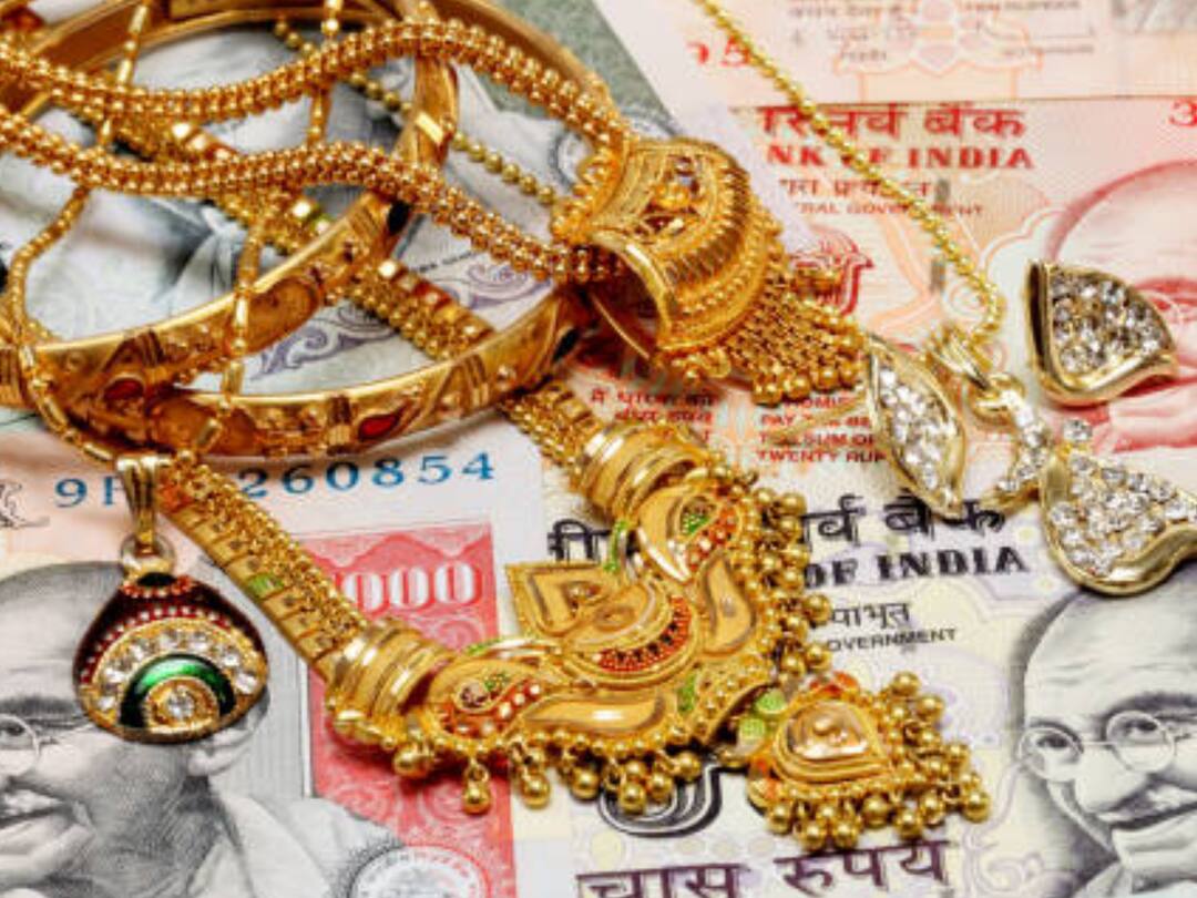 Latest Gold Silver Rate : தங்கம் விலையில் மாற்றம்.. ஒரு சவரனுக்கு ரூ.40 அதிகரிப்பு.. இன்றைய நிலவரம் இதோ..