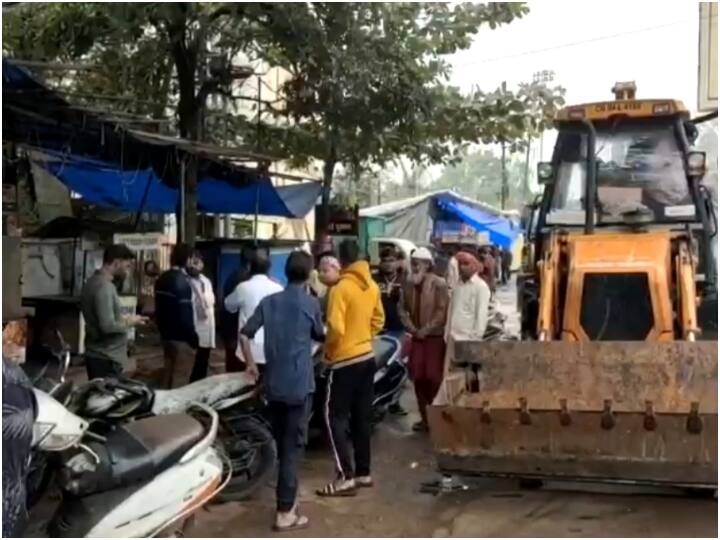 Chhattisgarh illegal occupation demolished by bulldozer congress takes a dig at officials ann Chhattisgarh: बुलडोजर एक्शन पर कांग्रेस का अधिकारियों पर तंज, 'सरकार बदलने पर अतिस्वामी भक्ति करते हैं'