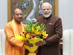 यूपी कैबिनेट विस्तार की अटकलों के बीच पीएम मोदी से मिले CM योगी, करीब डेढ़ घंटे तक चली मीटिंग