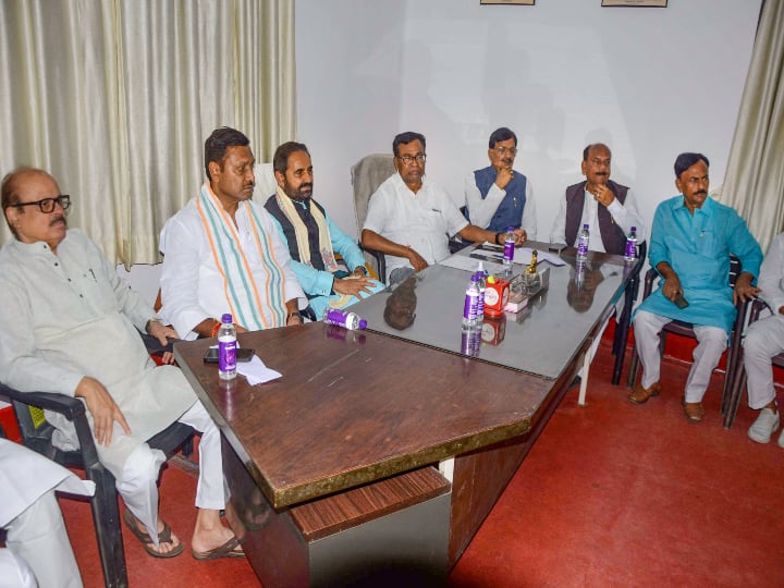 Congress in Bihar Akhilesh Singh has not yet formed the state committee for the Lok Sabha elections 2024 Congress Politics: कांग्रेस की अंदरूनी राजनीति है बिहार में चुनौती! एक साल बाद भी नहीं बन सकी प्रदेश समिति
