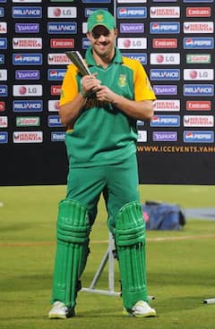 AB de Villiers: কেন অকালে অবসর? চমকে দেওয়ার মতো ঘটনার কথা ফাঁস করলেন ডিভিলিয়ার্স