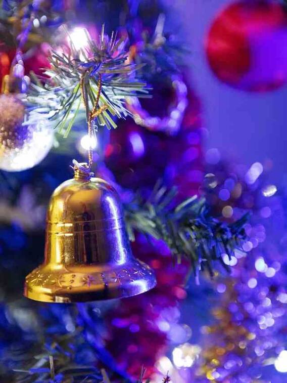 క్రిస్మస్‌ or ఎక్స్‌ మస్‌  ఏమనాలి!