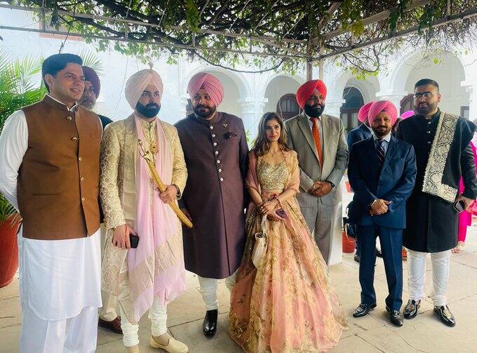 Navjot Singh Sidhu Son Karan Sidhu Tie Knot To Inayat Randhawa See