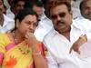 Premalatha Vijayakanth:”2, 3 நாளில் விஜயகாந்த் வீடு திரும்புவார்...”- மனைவி பிரேமலதா உறுதி!