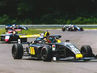 Formula 4 Racing: சென்னை கார் பந்தயத்தை காலவரையின்றி ஒத்திவைத்த தமிழ்நாடு அரசு  - காரணம் இதுதான்..!