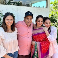 लाइम लाइट से दूर रहती हैं धर्मेंद्र की पहली पत्नी प्रकाश कौर और दोनों बेटियां, देखें रेयर तस्वीरें