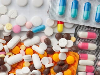 Medicine: સરકારે લોકોને આપી મોટી રાહત, પેઇનકિલર્સ-એન્ટીબાયોટિક્સ સહિત 70  દવાઓ થઇ સસ્તી