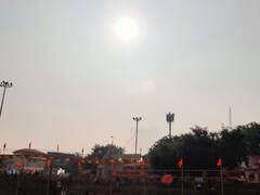 In Pics: वाराणसी में सर्दी के सितम बाद ठंड से मिली राहत, दो दिन बाद हुए सूर्य के दर्शन, देखें तस्वीरें