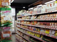 MRP કરતાં વધુ ભાવે સામાન વેચાઈ રહ્યો હોય તો ફરિયાદ કેવી રીતે કરવી? જાણો સરળ પ્રોસેસ