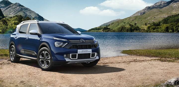 सिट्रोएन सी3 एयरक्रॉस 1.2-लीटर टर्बो-पेट्रोल इंजन के साथ उपलब्ध है, जो 108 bhp की पावर और 190 Nm का टॉर्क जेनरेट करता है. यह इंजन 6-स्पीड मैनुअल या 6-स्पीड टॉर्क कनवर्टर ऑटोमेटिक ट्रांसमिशन के साथ उपलब्ध है. इस कार की एक्स शोरूम कीमत 9.99 लाख रुपये से शुरू होती है.