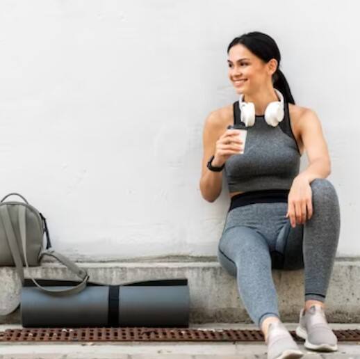 ਕੈਫੀਨ ਇੱਕ ਕੁਦਰਤੀ ਉਤੇਜਕ ਹੈ, ਜੋ ਫੋਕਸ ਅਤੇ ਸੁਚੇਤਤਾ ਵਧਾਉਣ ਦਾ ਕੰਮ ਕਰਦੀ ਹੈ।