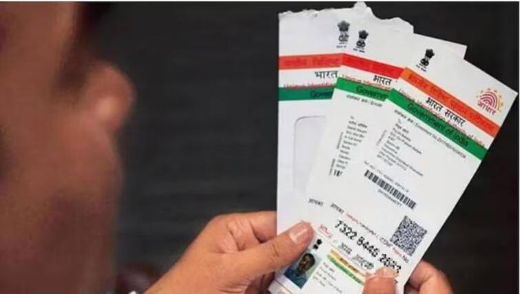 Now a new information Government gave a big update regarding Aadhaar and Voter ID link. Aadhaar Link Voter ID: ਹੁਣ ਇੱਕ ਨਵੀਂ ਜਾਣਕਾਰੀ...ਸਰਕਾਰ ਨੇ ਆਧਾਰ ਤੇ ਵੋਟਰ ਆਈਡੀ ਲਿੰਕ ਨੂੰ ਲੈ ਕੇ ਇੱਕ ਵੱਡਾ ਅਪਡੇਟ