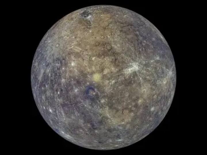 इस ग्रह पर दिन का अधिकतम तापमान 430 डिग्री सेस्लियस होता है. वहीं रात का तापमान -180 डिग्री सेल्सियस तक पहुंच जाता है. कहा जाता है कि यहां कोई वायुमंडल नहीं है, इसलिए यहां तापमान में इतना फेर बदल देखा जाता है.