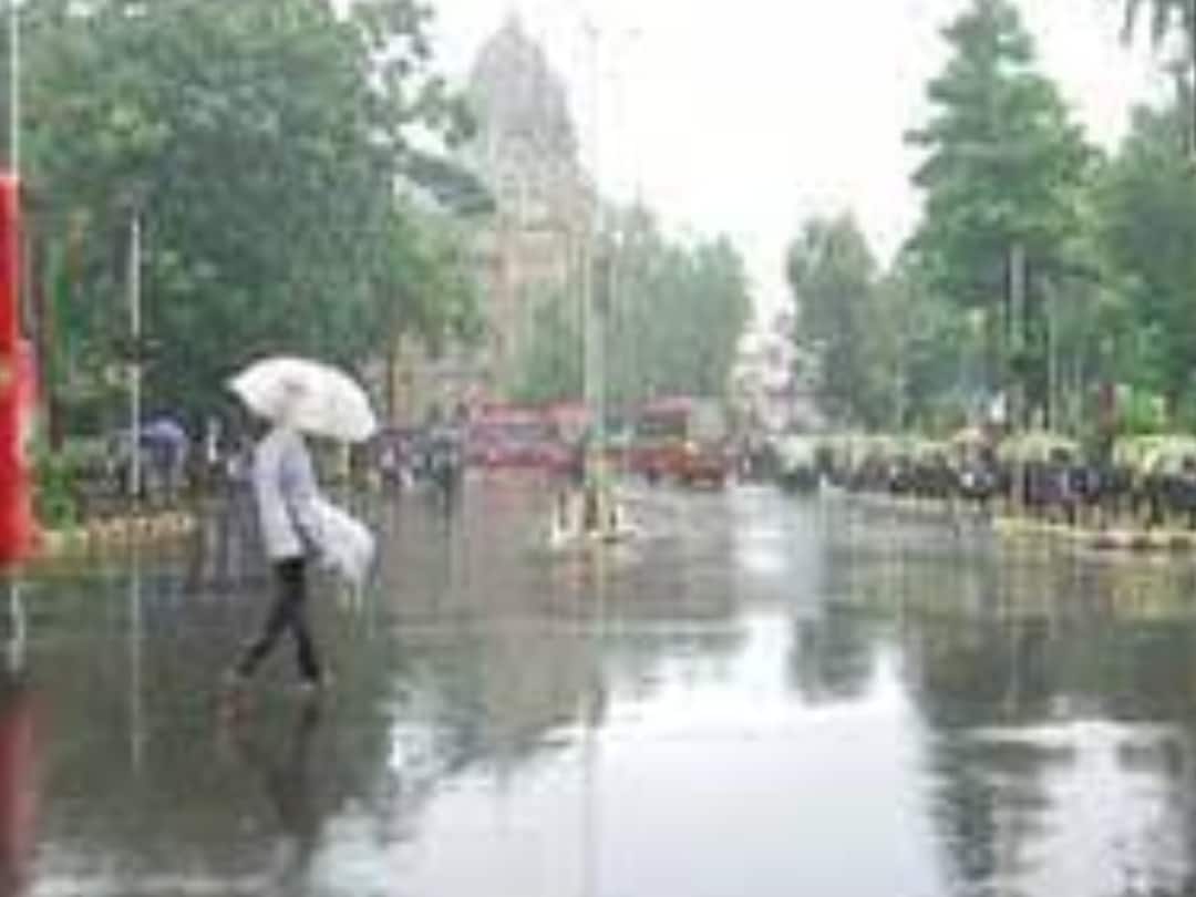 Rain Alert: தமிழகத்தில் அடுத்த 3 மணி நேரத்தில் மழைக்கு வாய்ப்பு! எங்கெல்லாம் தெரியுமா? tamilnadu rain chance next 3 hours weather report 22 districts Rain Alert: தமிழகத்தில் அடுத்த 3 மணி நேரத்தில் மழைக்கு வாய்ப்பு! எங்கெல்லாம் தெரியுமா?