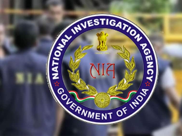NIA conducts searches at 19 locations over terror group bust NIA चं अटकसत्र, आयसीसच्या आणखी एका म्होरक्याला ठोकल्या बेड्या, मुंबईतूनही एकाला अटक