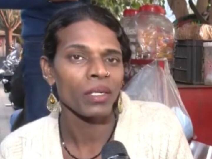 Viksit Bharat Sankalp Yatra Chandigarh transgender beneficiary mona talked to PM Narendra Modi Chandigarh News: पीएम मोदी से बात करने का मिला मौका, ट्रांसजेंडर लाभार्थी मोना बोली- 'कभी सोचा नहीं था कि...'