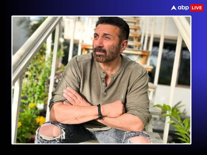 Sunny Deol Kissa: 'गदर 2' की सक्सेस के बाद अब सनी देओल फिल्म 'सफर' की शूटिंग में बिजी हैं. लेकिन इसी बीच  हम आपको बॉलीवुड के उन सुपरस्टार्स से मिलवाने जा रहे हैं. जिनसे सनी काफी दूरी बनाकर रखते हैं.