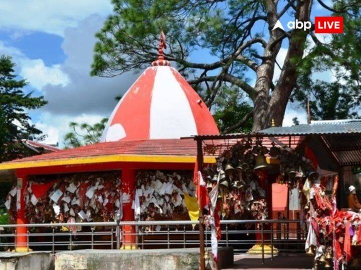 आपको यह भी बता दें कि, उत्तराखंड में ग्वेल देवता के एक नहीं बल्कि कई मंदिर हैं. लेकिन चितई ग्लाव मंदिर इन सभी में सबसे ज्यादा प्रसिद्ध है. मंदिर पहुंचने पर आपको अनगिनत घंटियां और चिट्ठियां दिखेंगी.