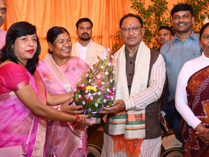 राजाराम तोड़ेम ने कहा कि लंबे समय से आदिवासी समाज की मांग रही की  बीजेपी के सरकार में आदिवासी नेता को मुख्यमंत्री बनाया जाए, ऐसे में इस मांग का सम्मान करते हुए प्रधानमंत्री नरेंद्र मोदी और अमित शाह ने पहली बार छत्तीसगढ़ में एक आदिवासी नेता को प्रदेश का मुख्यमंत्री बनाया है, जिसको लेकर आदिवासी समाज के सभी वर्गों में काफी खुशी का माहौल है, निश्चित तौर पर विष्णुदेव साय के मुख्यमंत्री बनने से आदिवासी बाहुल्य क्षेत्र बस्तर और सरगुजा के साथ-साथ पूरे प्रदेश का विकास होगा.