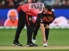 ऑस्ट्रेलिया की बिग बैश लीग हुई शर्मसार, खराब पिच के कारण 7वें ओवर में ही रद्द करना पड़ा मैच