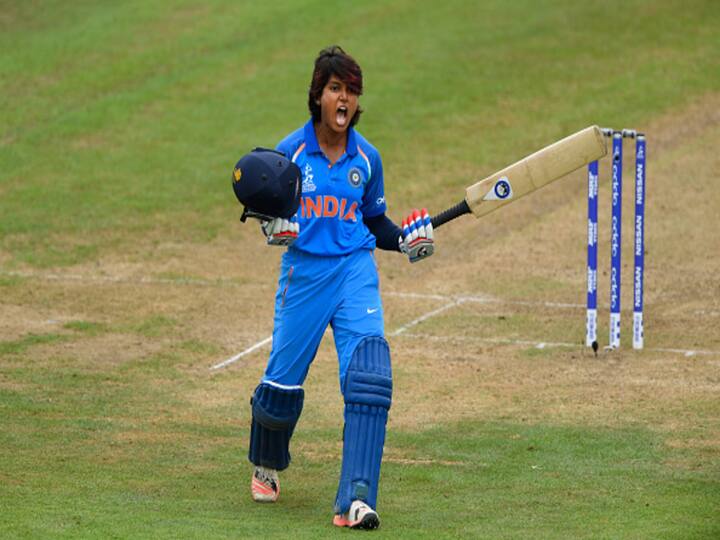 The WPL Auction 2024 was conducted on December 9 (Saturday). Since there were only 30 spots up for grabs, several big names failed to find a franchise. Here is an attempt to make an unsold 11 from the players who couldn't get a team. Priya Punia could be the batter at the top of the order in this 11. (Image Credit: Getty)