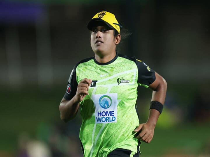 Sri Lanka's Chamari Athapaththu one of the best all-rounders in women's cricket went unsold at the WPL Auction. (Image Credit: Getty)