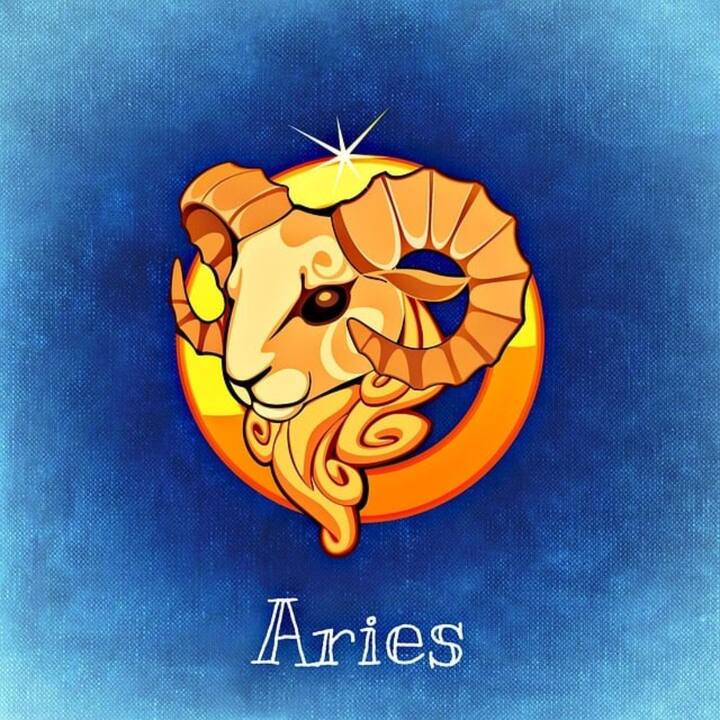 মেষ রাশি (Aries Horoscope)- সোমবার কোনও বড় খুশির খবর পেতে পারেন। জীবনসঙ্গী কোনও সারপ্রাইজ দেওয়ার পরিকল্পনা করতে পারেন। চাকরিতে উন্নতি করতে পারেন। চাকরিতে নতুন অফার পেতে পারেন। রাজনীতিকদের জন্য দিনটি ভাল। কোনও নতুন পদ পেতে পারেন।
