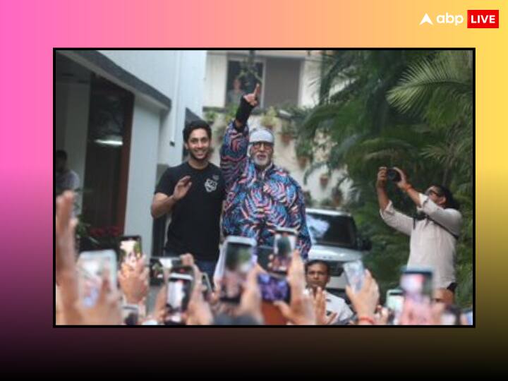 The Archies Amitabh Bachchan reached Jalsa gate with grandson Agastya Nanda for the first time to meet fans pictures went viral Amitabh-Agastya Pics: फैंस से मिलने पहली बार नाति अगस्त्य नंदा के साथ ‘जलसा’ के गेट पर पहुंचे अमिताभ बच्चन, वायरल हुईं तस्वीरें