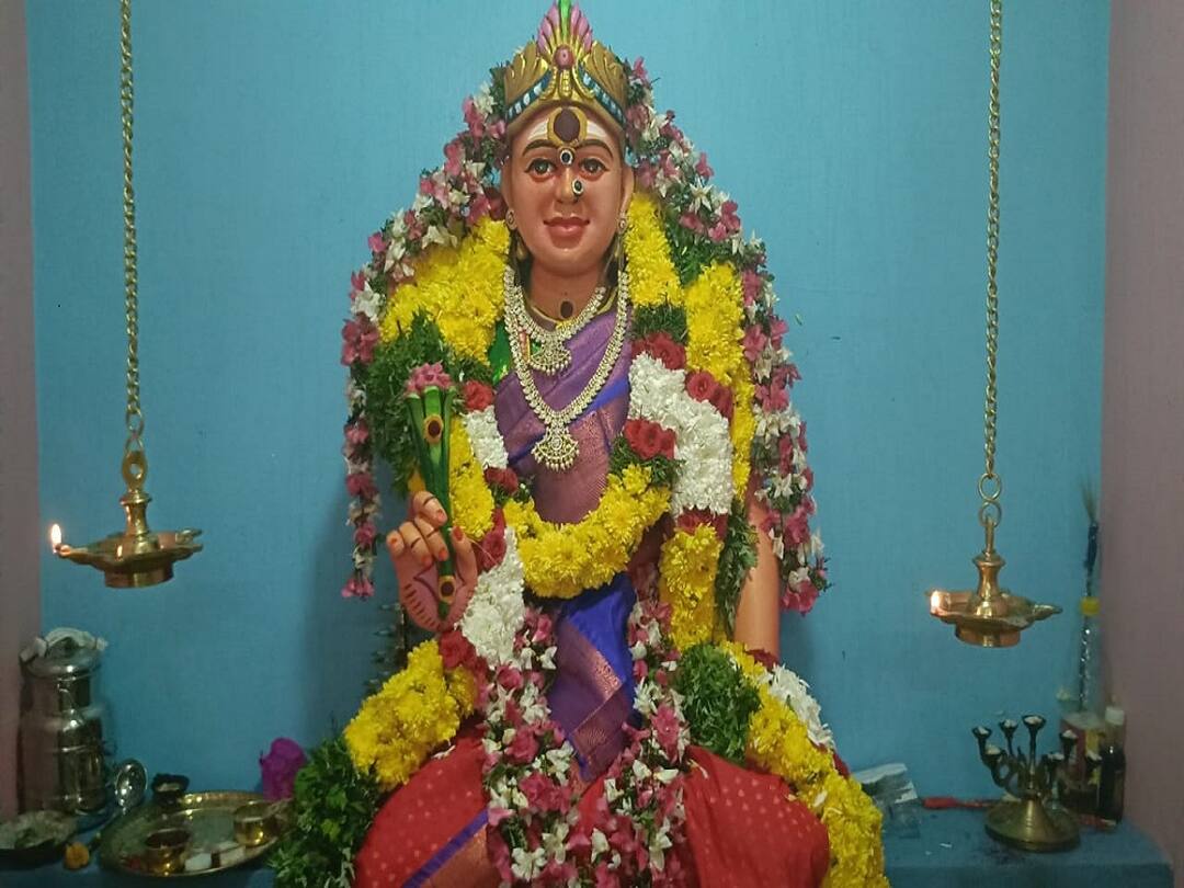 Thiruvarur: உயிரிழந்த மகளுக்கு கோயில் கட்டி குடமுழுக்கு நடத்திய தந்தை - ஊர் கூடி வழிபட்ட நெகிழ்ச்சி சம்பவம் Thiruvarur Father Built Temple for his Daughter Who Died at Age of Two- TNN Thiruvarur: உயிரிழந்த மகளுக்கு கோயில் கட்டி குடமுழுக்கு நடத்திய தந்தை - ஊர் கூடி வழிபட்ட நெகிழ்ச்சி சம்பவம்