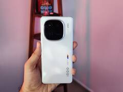 लॉन्च से पहले देखिए IQOO 12 5G का लुक, कीमत और इसमें क्या होगा खास यहां जानिए