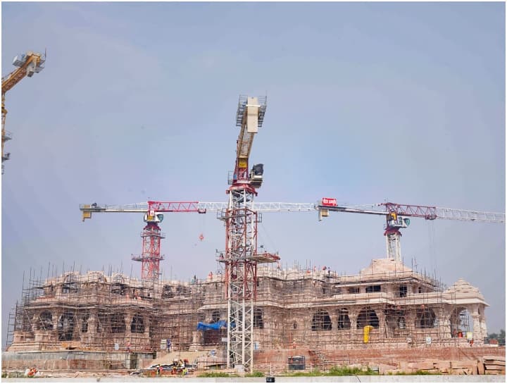 Doctors are filling Google forms to provide services during consecration of Ram Lalla in Ayodhya UP News रामलला के प्राण प्रतिष्ठा समारोह में मिलेगी डॉक्टरों की सुविधा, जानिए क्या होगा प्रोसेस, NGO को मिली जिम्मेदारी