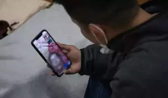 Surat Crime News: A Abusing Video of Teacher is viral after cheated a girl with abusing video call in surat Surat: ન્યૂડ વીડિયો કૉલ ગેન્ગે શિક્ષક પાસેથી પડાવ્યા 53 હજાર, નવ મહિના બની હતી આવી ખતરનાક ઘટના, જાણો
