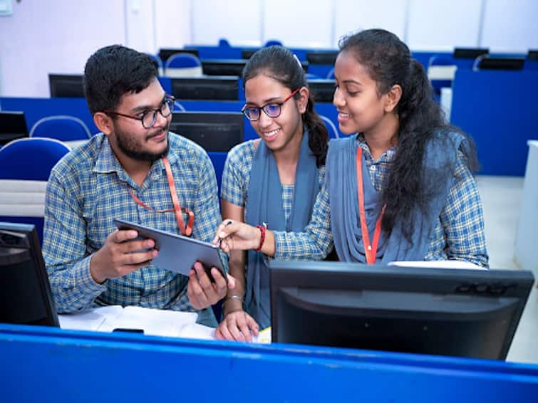 CBSE Data Sheet 2024 Class 10th 12th Board Exam Timetable Released Exam Starting 15th Feb 2024 CBSE Board Exams 2024 To Begin From February 15, Dates Announced
