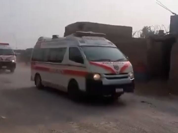 Suicide Attack At Pakistan Police station 23 killed many injured पाकिस्तान में फिदायीन हमले में 23 लोगों की मौत, पुलिस स्टेशन की ढह गई इमारत, मलबे से निकाले जा रहे शव