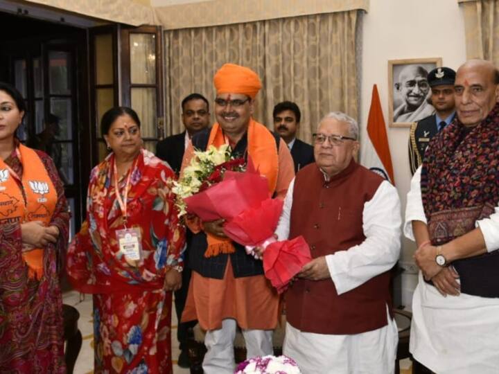 Governor invited Bhajanlal Sharma to form government gave list of 115 MLAs Rajasthan New CM: राज्यपाल ने भजनलाल शर्मा को सरकार बनाने का दिया न्योता, कितने विधायकों की लिस्ट सौंपी?