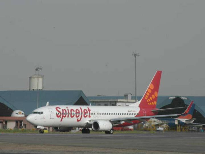 SpiceJet To Raise Rs 2,250 Crore Via Issuance Of Equity Shares To Investors SpiceJet To Raise Rs 2,250 Crore Via Issuance Of Equity Shares To Investors