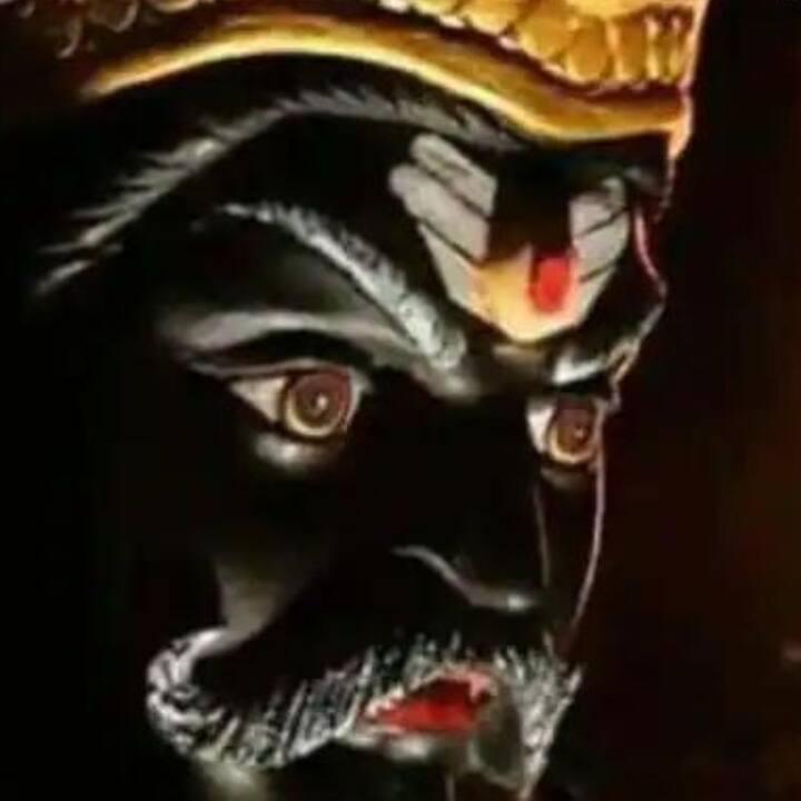 আগামী বছর শনি গমন করবেন না, তবে কুম্ভ রাশিতে অবস্থানকালেও শনির গতিবিধি পরিবর্তিত হবে। ২০২৪ সালে শনি কুম্ভ রাশিতে পশ্চাদমুখী অবস্থায় থাকবেন। নতুন বছরে, কিছু রাশির জাতক শনির সাড়ে সাতির জেরে সমস্যায় পড়বেন।