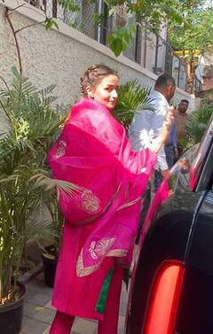 Alia Bhatt Photos: पिंकसूट में बन-ठन कर दोस्ती की मेहंदी में पहुंचीं आलिया भट्ट, एक्ट्रेस की इन प्यारी तस्वीरों पर आप भी हार बैठेंगे दिल