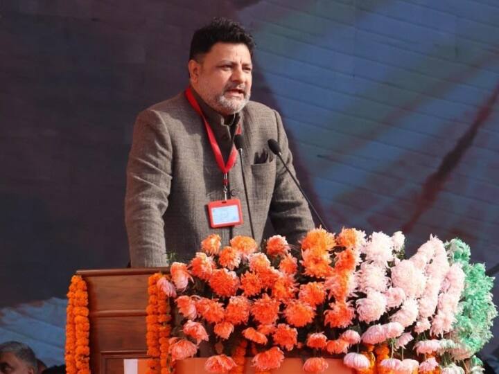 Himachal Pradesh Cabinet Expansion Why Dharamshala MLA Sudhir Sharma not included in Sukhvinder Singh Sukhu Government ANN Himachal Cabinet Expansion: वीरभद्र के 'वीर' को सुक्खू कैबिनेट का 'सुख' नहीं! आखिर क्या है इसकी वजह?