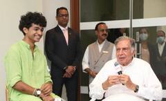 Shantanu Naidu: বয়সের ফারাক ৫৫ বছর, কিংবদন্তি শিল্পপতির কাঁধে হাত রাখতে পারেন শুধু তিনিই, রতন টাটার এই বন্ধুকে চেনেন!