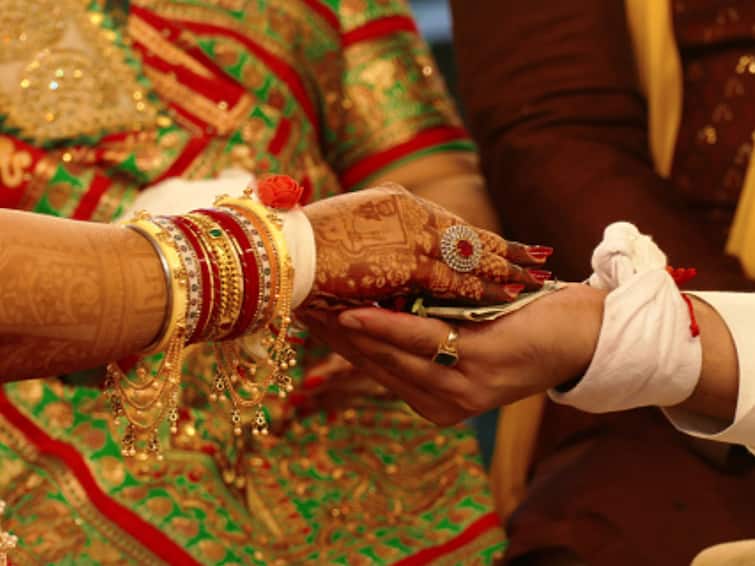 Gana Koot To Sade Sati Koot: Know All About Ashtakoot Milan Used To Determine A Couple's Compatibility Gana Koot To Sade Sati Koot: Know All About Ashtakoot Milan Used To Determine A Couple's Compatibility