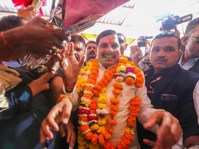 Mohan Yadav Oath Ceremony Madhya Pradesh CM Deputy CM Swearing-In Ceremony Jagdish Devda Rajendra Shuka New Era Begins In Madhya Pradesh As CM Mohan Yadav Takes Over Reins From Shivraj Chouhan