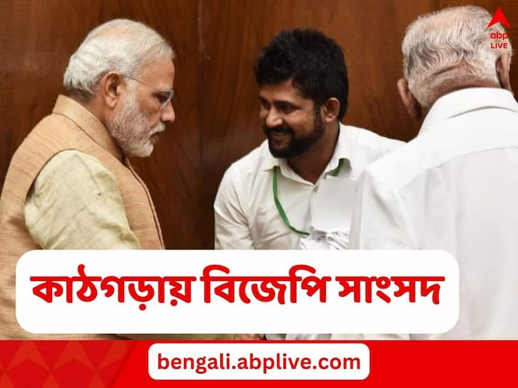 Lok Sabha Security Breach Who Is Pratap Simha, BJP MP Who Issued Passes To the accused 4 Lok Sabha Security Breach: মোদির জীবনী লিখেছিলেন, তাঁর দেওয়া পাস নিয়েই লোকসভায় তাণ্ডব, কাঠগড়ায় এই বিজেপি সাংসদ