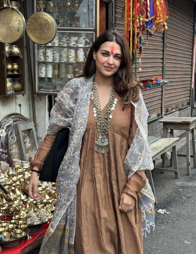 ਦੱਸ ਦੇਈਏ ਕਿ ਵੱਖ-ਵੱਖ ਧਰਮ ਕਾਰਨ ਹਿਮਾਂਸ਼ੀ ਨੇ ਆਸਿਮ ਨਾਲ ਬ੍ਰੇਕਅੱਪ ਕੀਤਾ ਹੈ, ਇਸ ਗੱਲ ਦੀ ਜਾਣਕਾਰੀ ਉਨ੍ਹਾਂ ਨੇ ਇਕ ਪੋਸਟ ਰਾਹੀਂ ਦਿੱਤੀ ਸੀ।